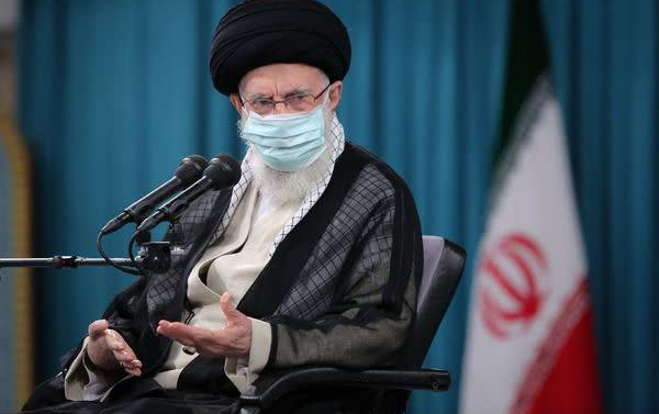 نخبگان آبروی ایران هستند/دانشگاه جلوی سلطه میگیردنخبه علمی دانشگاه ارکان مهم پیشرفت کشور