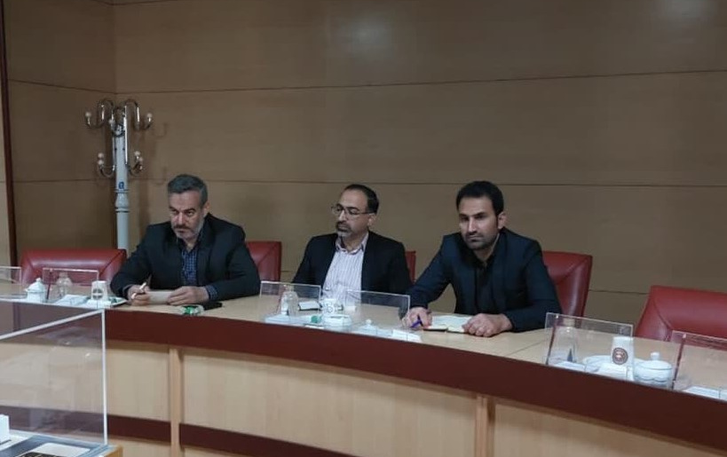 نشست مشترک دانشگاه کاشان مسئولان شرکت تولید توسعه سازمان انرژی اتمی