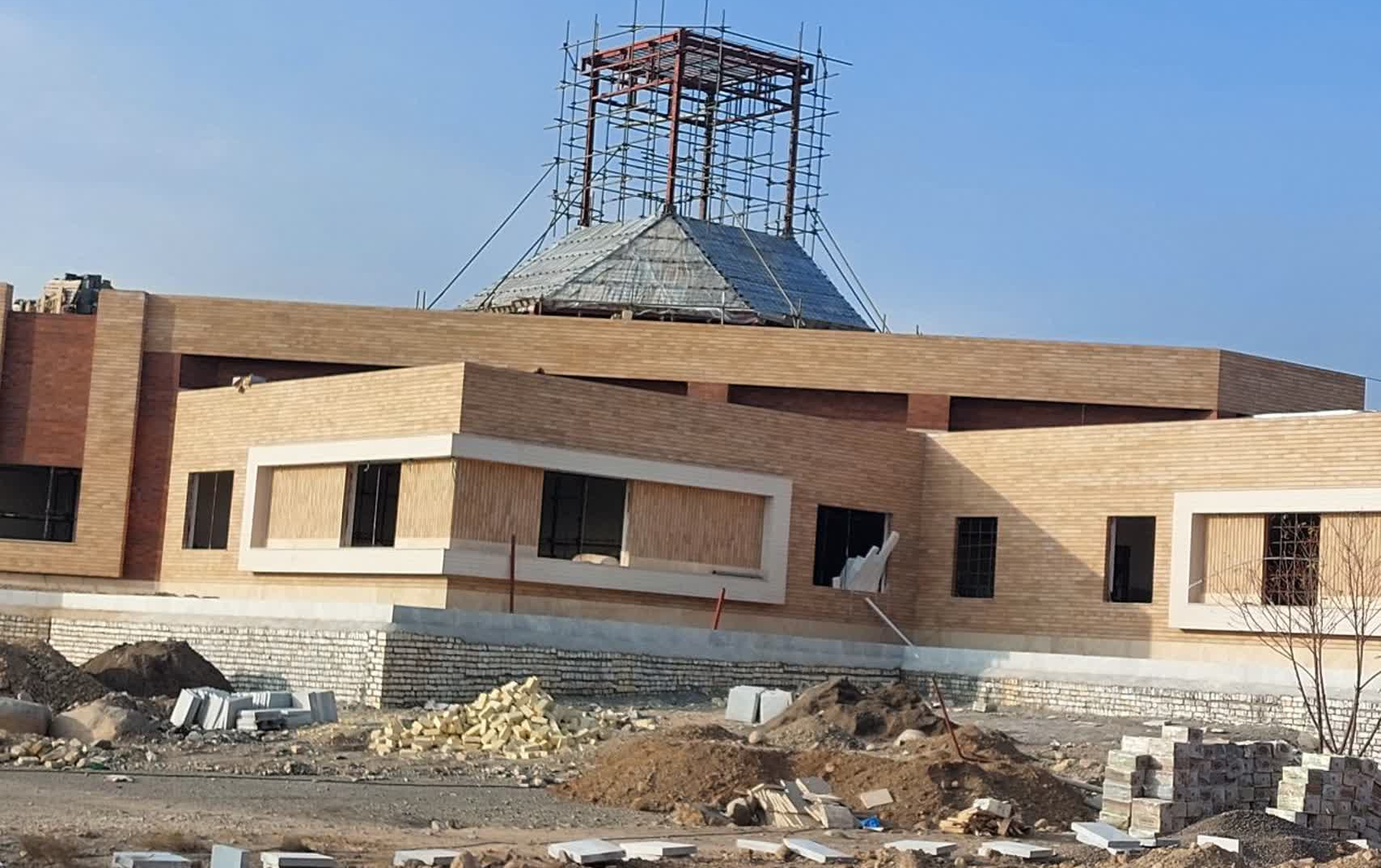 ادامه عملیات ساختمان ساختمان it