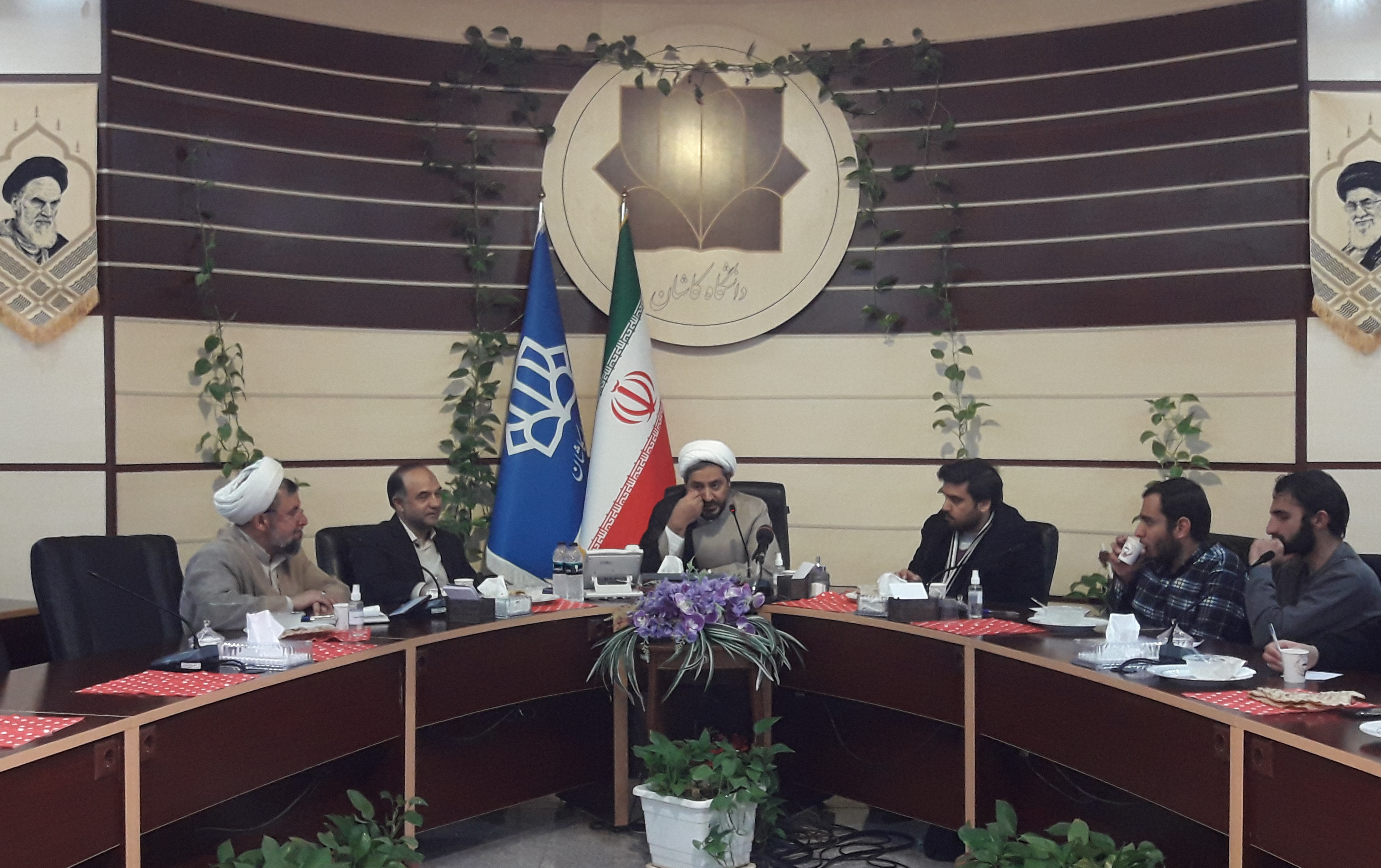 حجت اسلام المسلمین دکتر خسروی: "علم، عدالتخواهی، آزاد اندیشی سه محور آرمان های دانشجویی است".