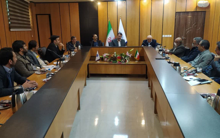 نشست تحلیل فضای کسب کار اثرات آن بر اشتغال دانش آموختگان دانشگاهی منطقه کاشان برگزار شد