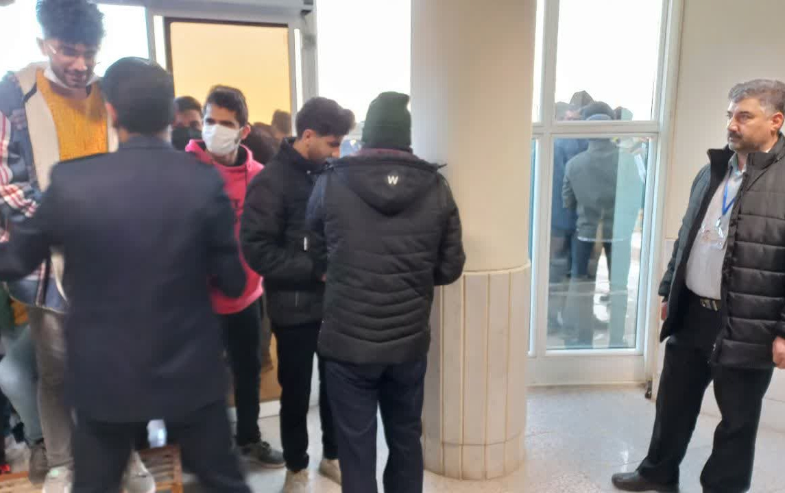 گزارش تصویری روز دوم برگزاری آزمون سراسری ۱۴۰۲ دانشگاه کاشان