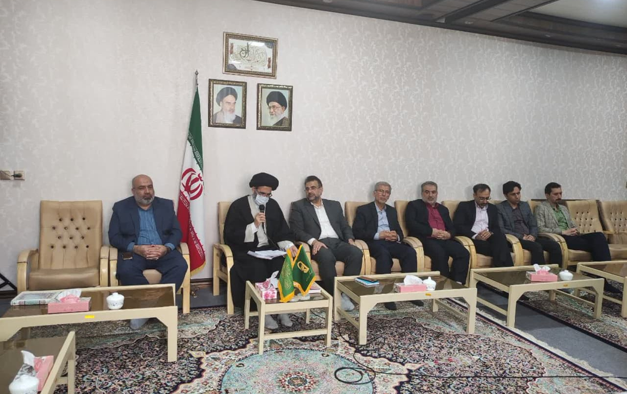 نماینده ولی فقیه امام جمعه کاشان فعالیت ها موفقیت های علمی دانشگاه کاشان قدردانی کرد