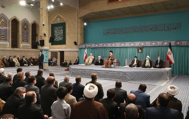 رهبر معظم انقلاب اسلامی دیدار جمعی مردم، مسئولان نظام سفرای کشورهای اسلامی: