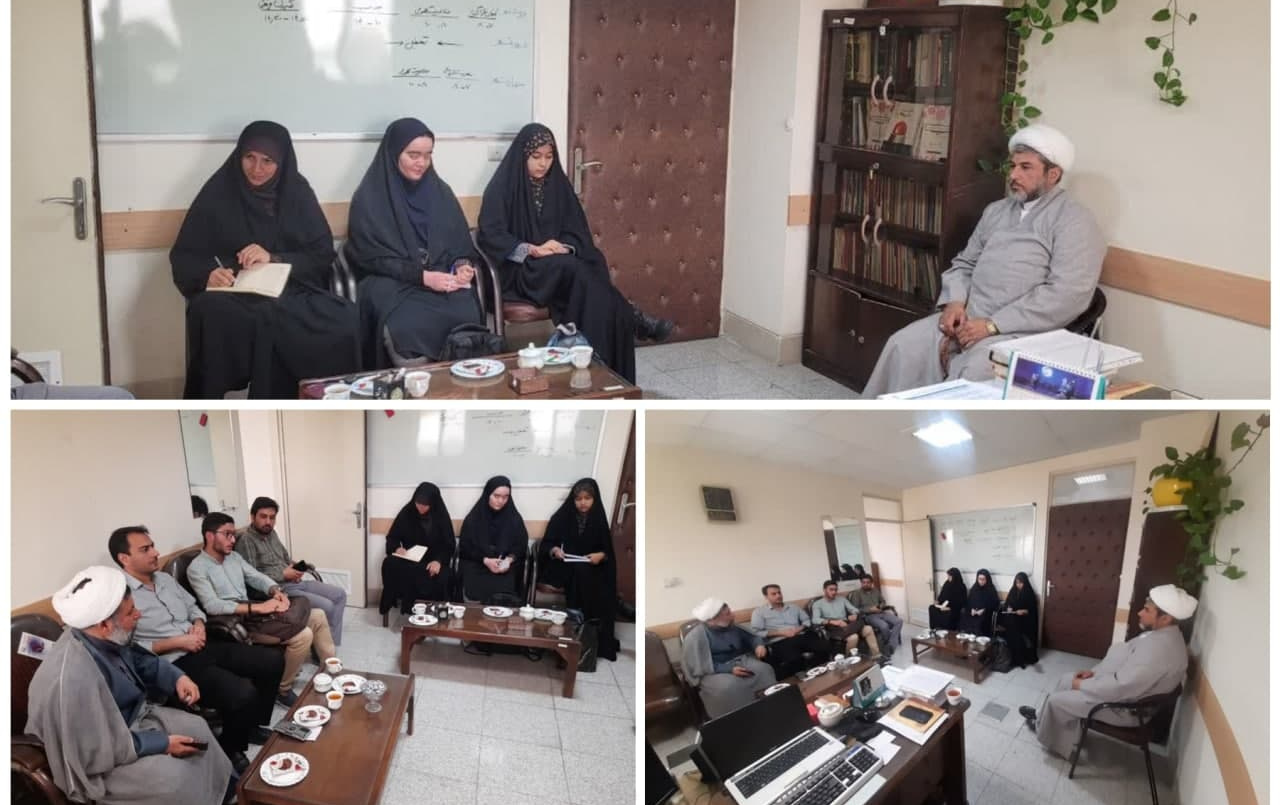 نشست صمیمانه مسئول نهاد رهبری اعضای تیم رسانه دفتر نهاد رهبری دانشگاه کاشان