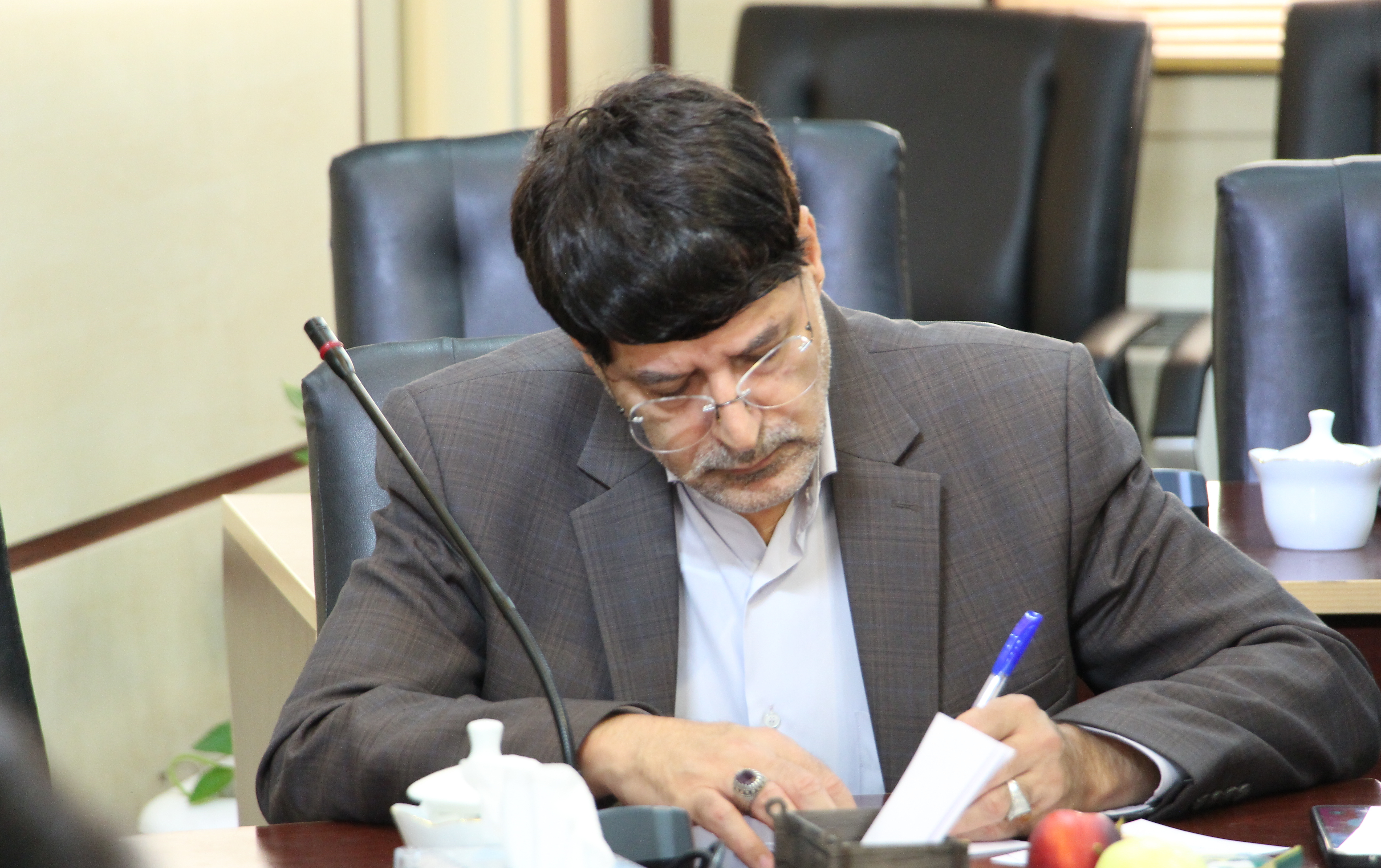 تعامل دانشکده علوم انسانی دانشگاه کاشان اداره ورزش جوانان شهرستان قالب فعال نمودن هسته تخصصی آموزش پژوهش ، ورزش جوانان