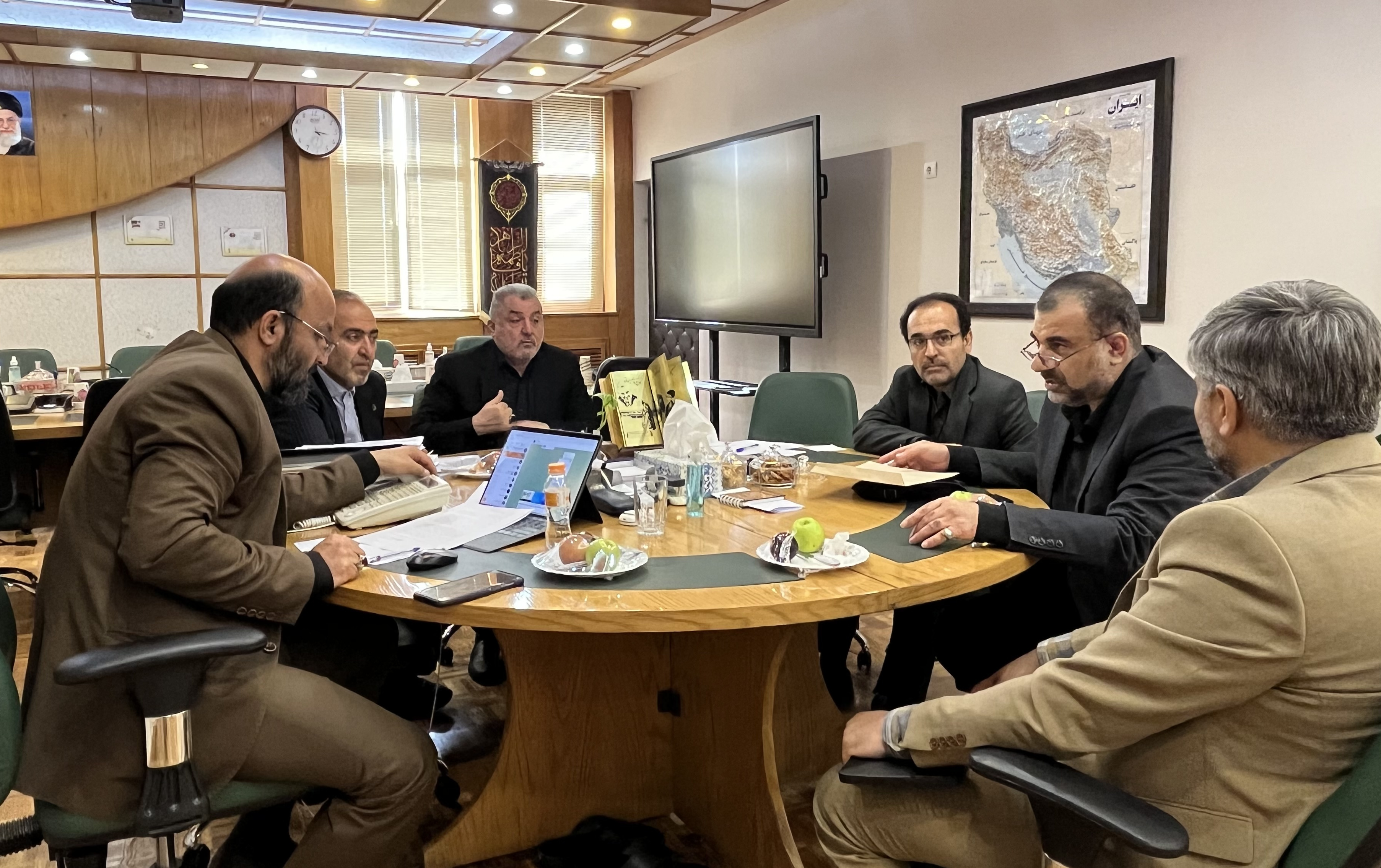 نشست دیدار رییس دانشگاه کاشان معاون وزیر آموزش پرورش