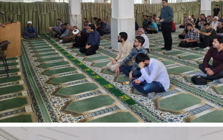 همزمان گرامیداشت هفته وحدت، سخنرانی حجت الاسلام والمسلمین حسن زاده مسجد دانشگاه کاشان برگزار شد.