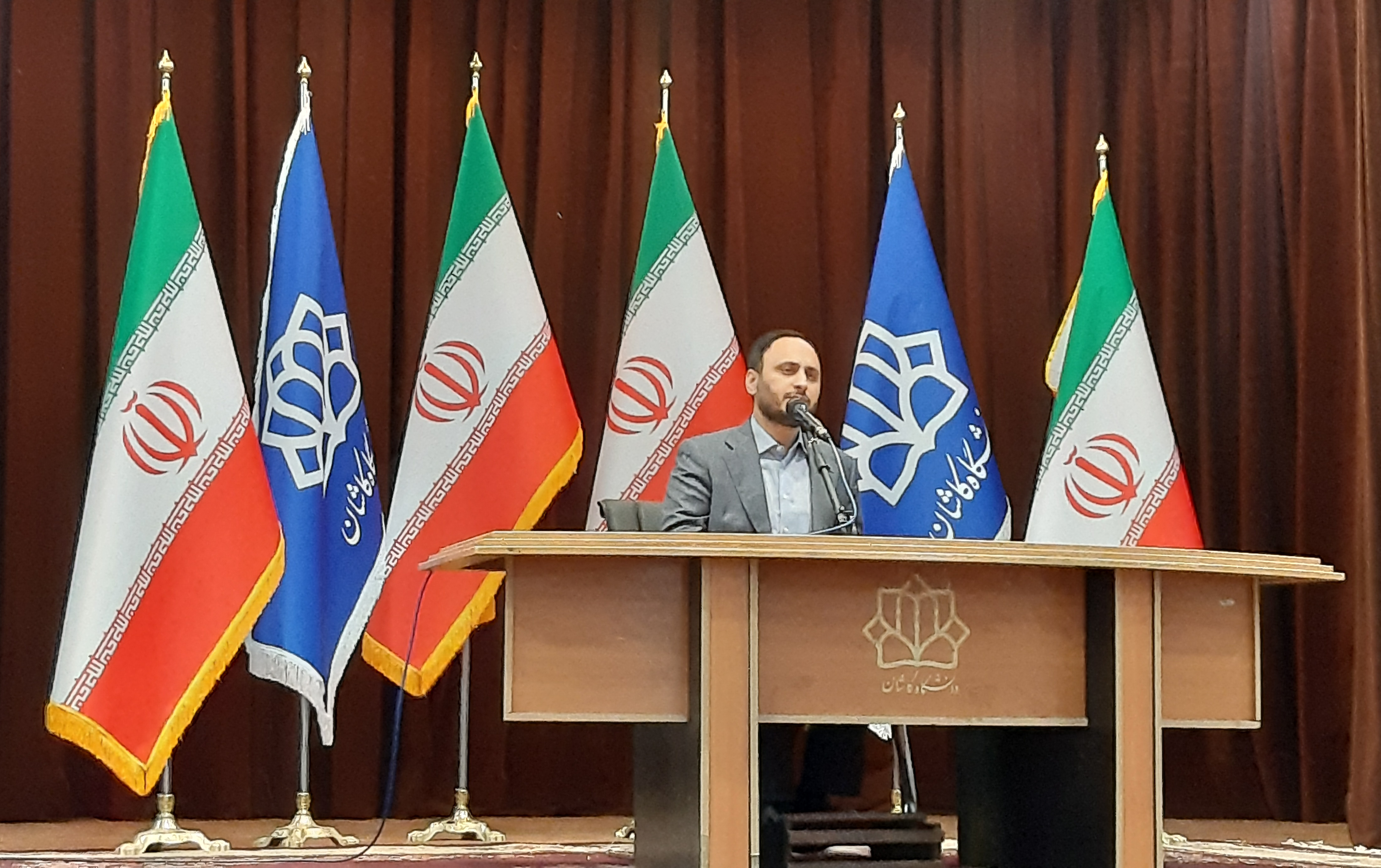 سخنگوی دولت: اساسی ترین غنی ترین عامل پیشرفت نیروی انسانی