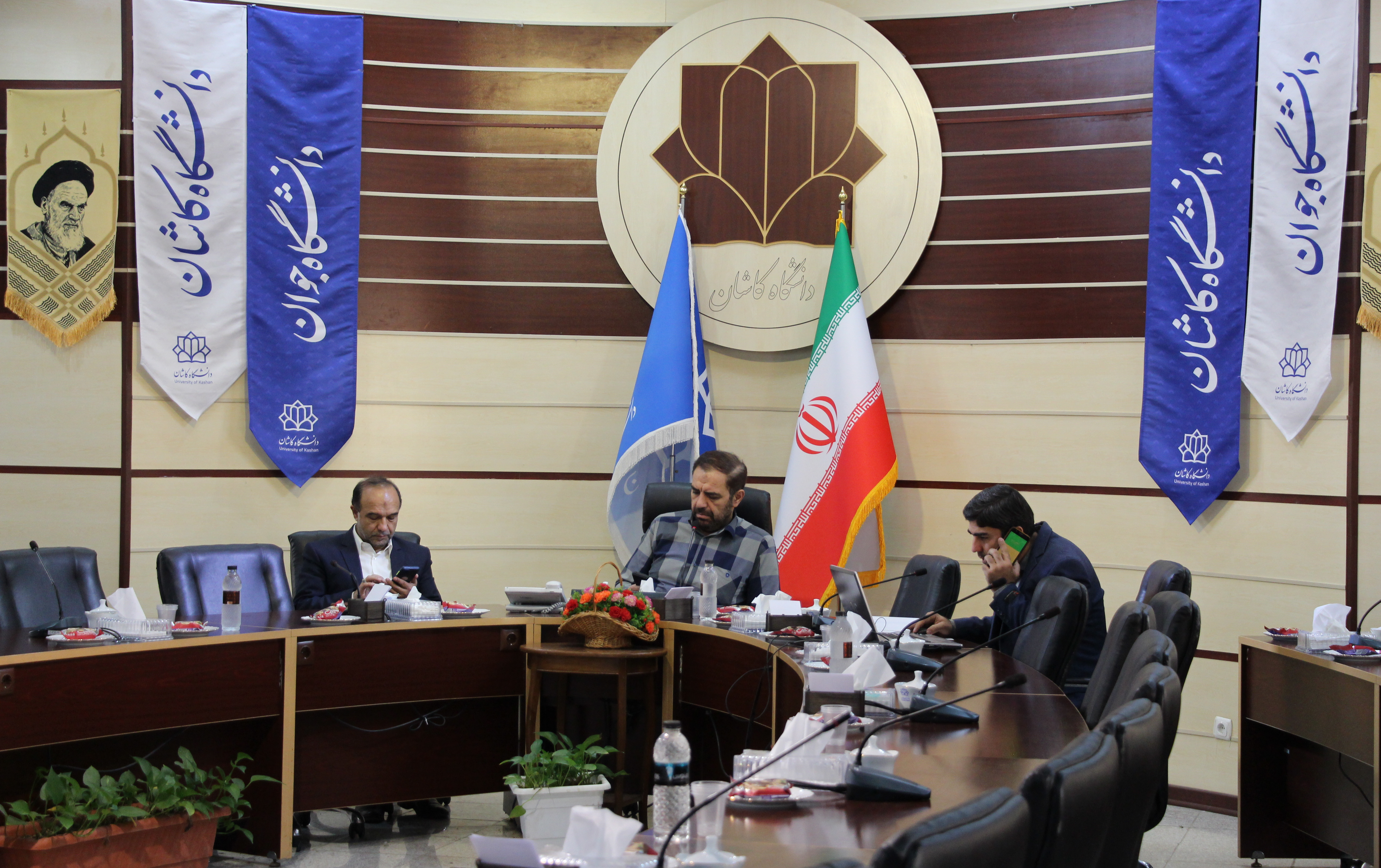 نشست فرهنگی تاریخ دفاع مقدس گذشته تاکنون