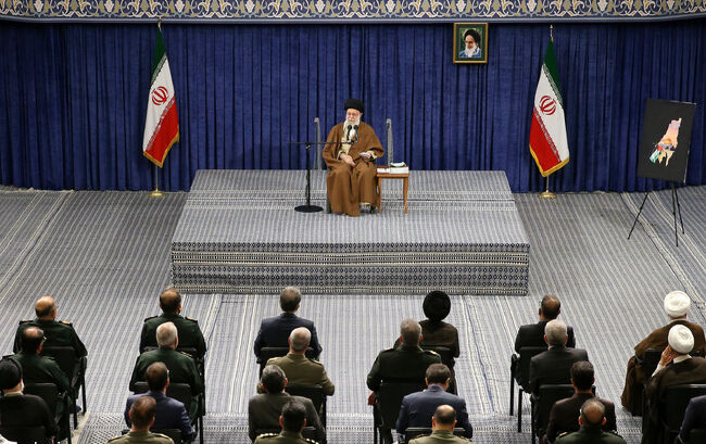 رهبر معظم انقلاب دیدار اعضای کنگره بزرگداشت شهدای استان لرستان تاکید کردند: