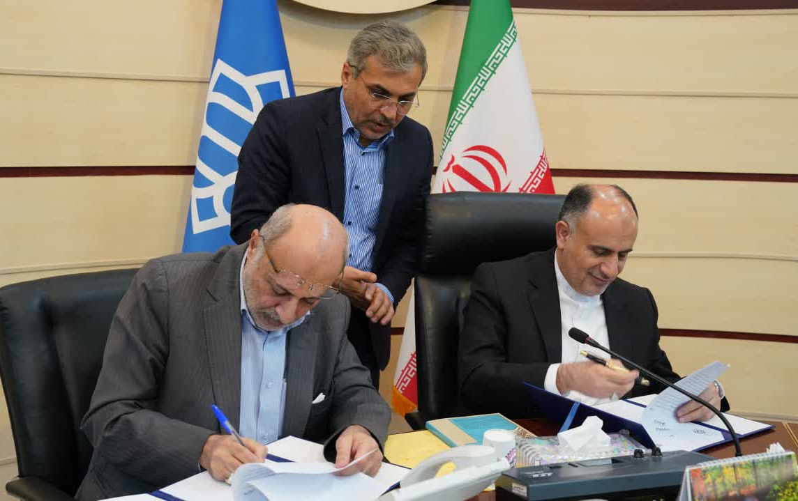 انعقاد تفاهمنامه همکاریهای علمی پژوهشی دانشگاه کاشان انجمن آثار مفاخر فرهنگی