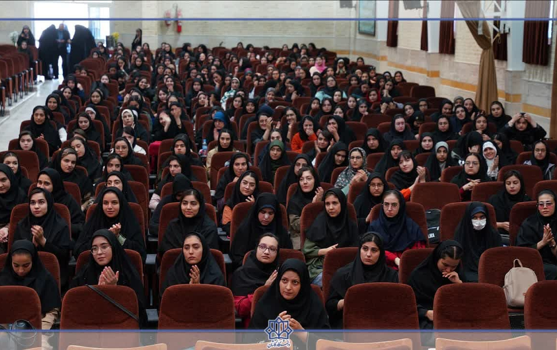 مراسم استقبال نو دانشجویان دانشگاه کاشان