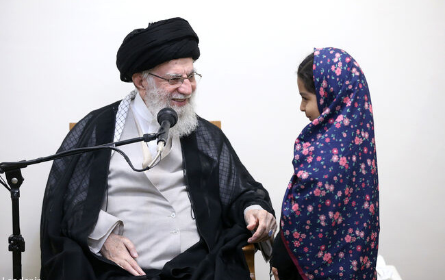 دیدار خانوادههای شهدای شرارت اخیر رژیم صهیونیستی رهبر معظم انقلاب