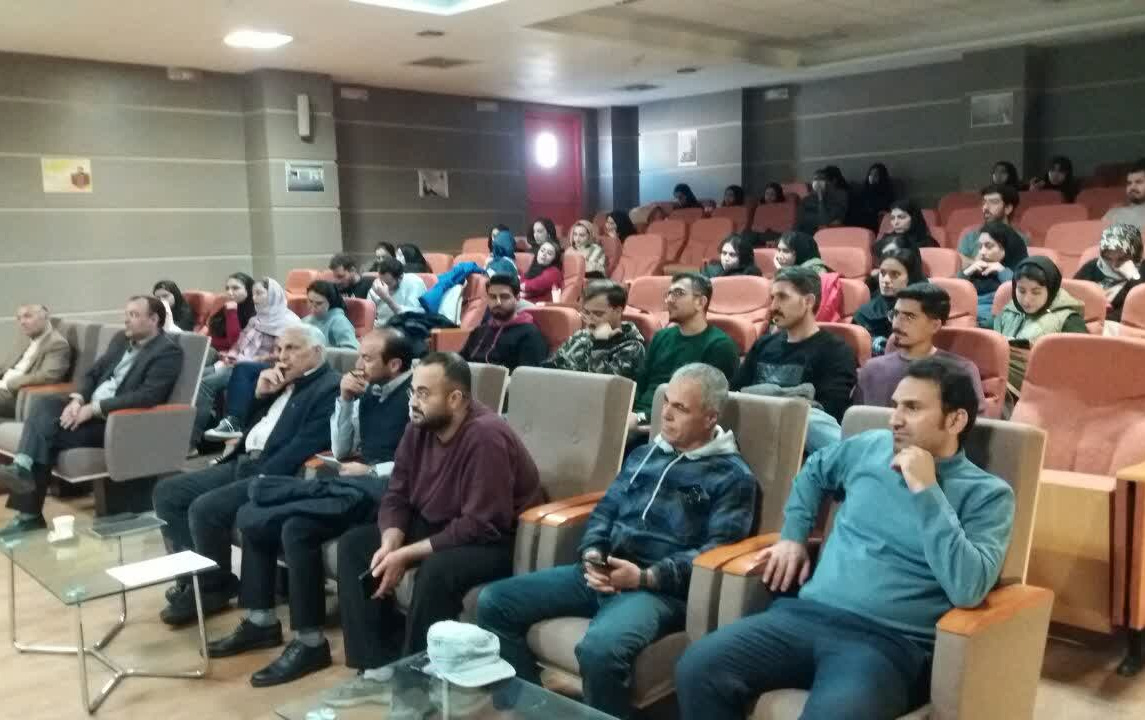 خانه های تاریخی کاشان مصداق های مناسب مطالعه سبک زندگی سنتی "
