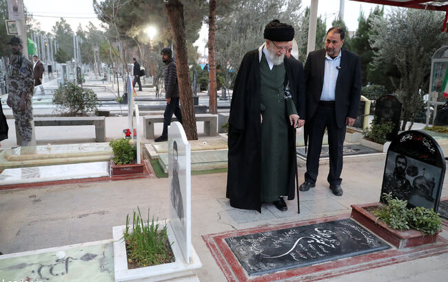 حضور رهبر معظم انقلاب مرقد مطهر امام راحل گلزار شهدای بهشت زهرا