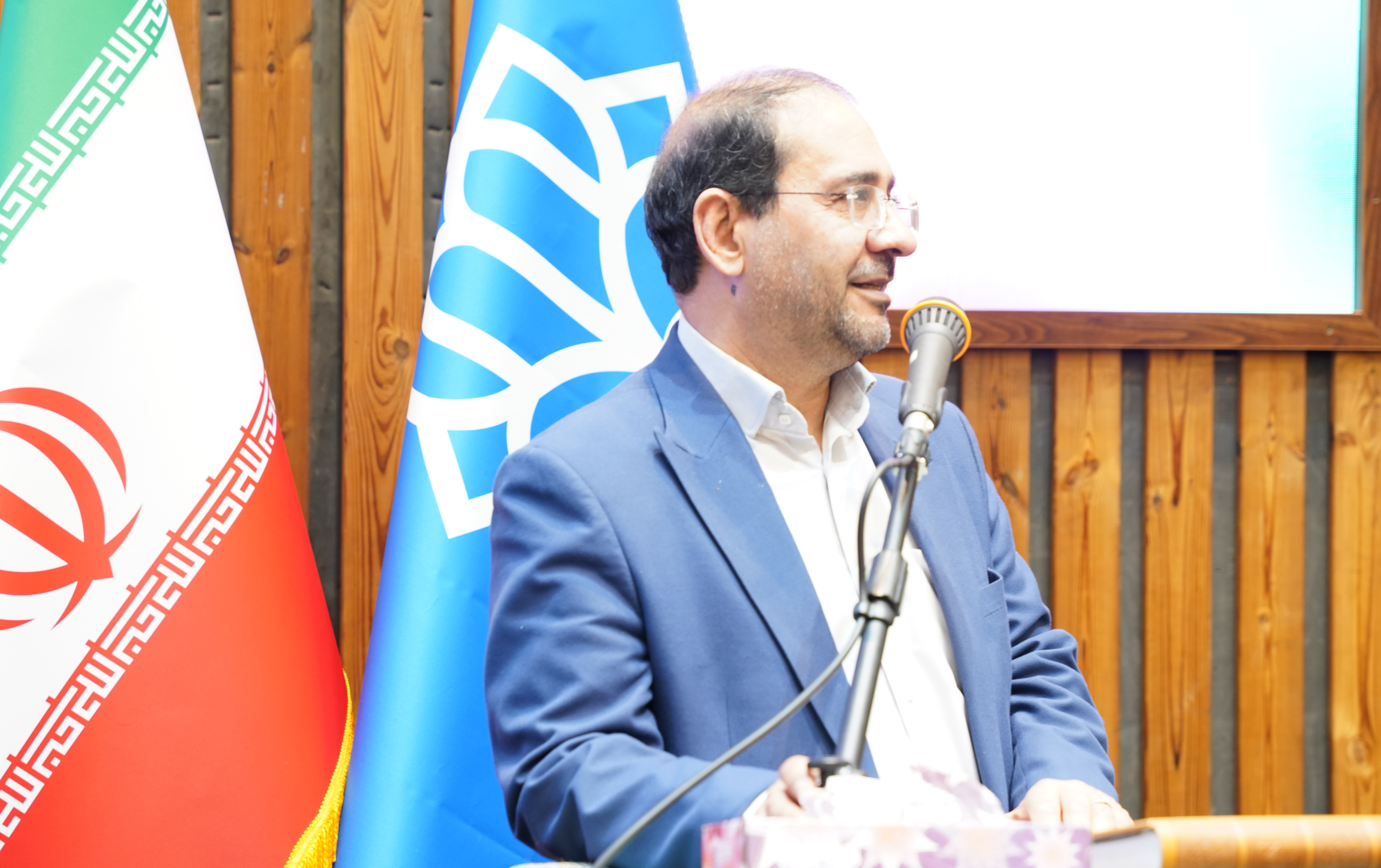 مراسم تقدیر اساتید سرآمد نمونه دانشگاه کاشان حضور معاون آموزشی وزارت علوم، تحقیقات فناوری انجام شد