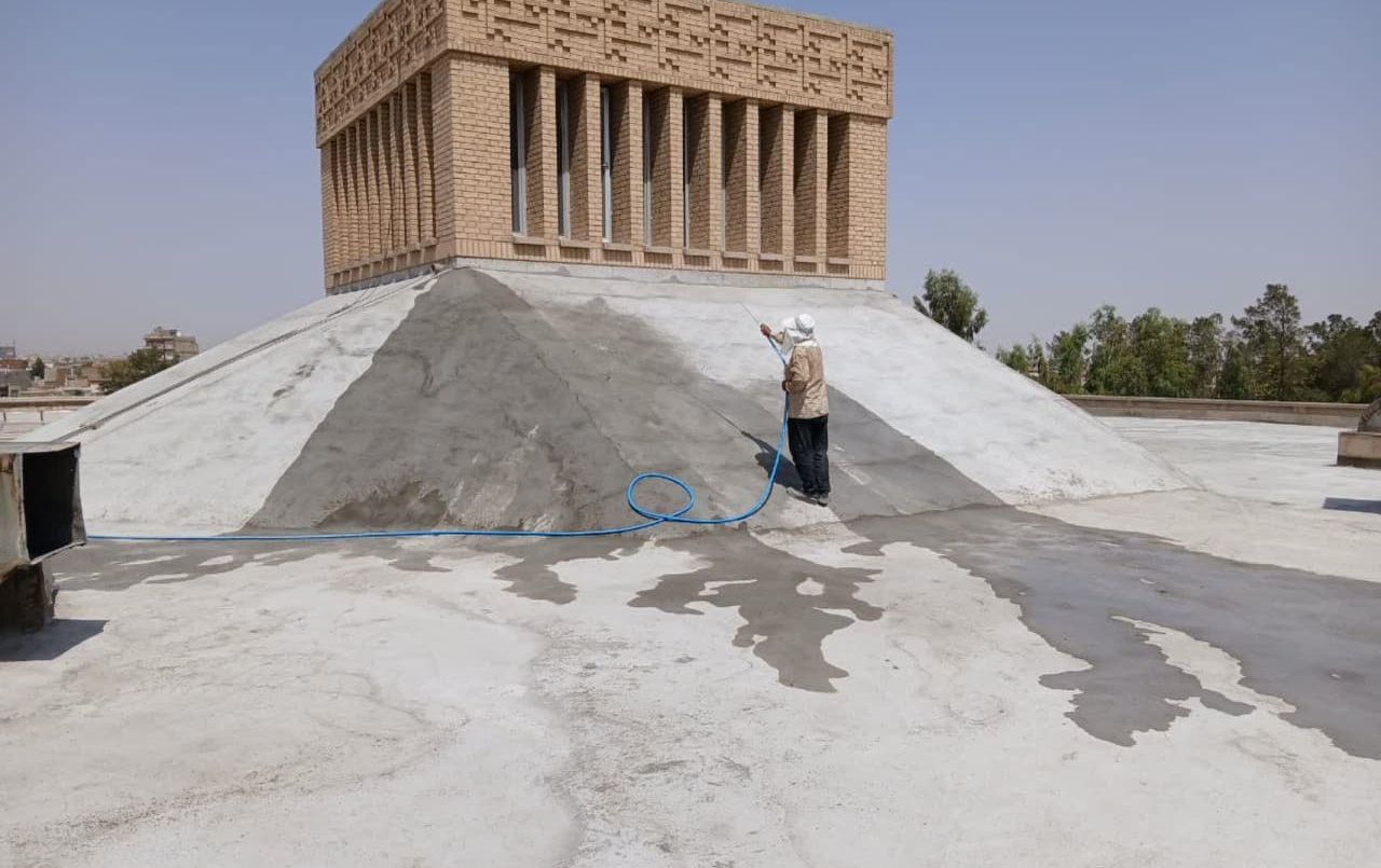 بهسازی تعمیر بام پارک علم فناوری دانشگاه کاشان مساحت ۴۰۰۰ مترمربع