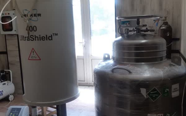 تزریق هلیوم مایع دستگاه nmr