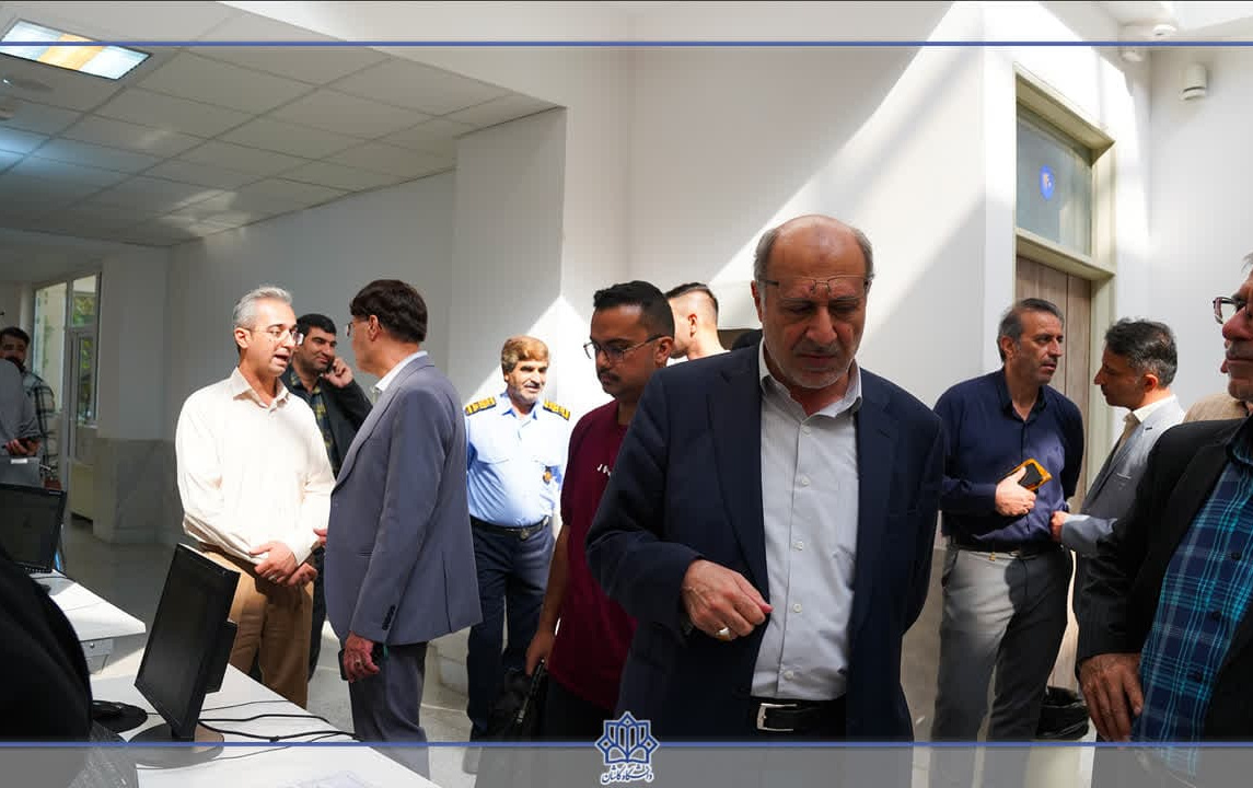 گزارش تصویری بازدید سرپرست دانشگاه کاشان فرایند ثبت نام دانشجویان تحصیلات تکمیلی دانشگاه کاشان