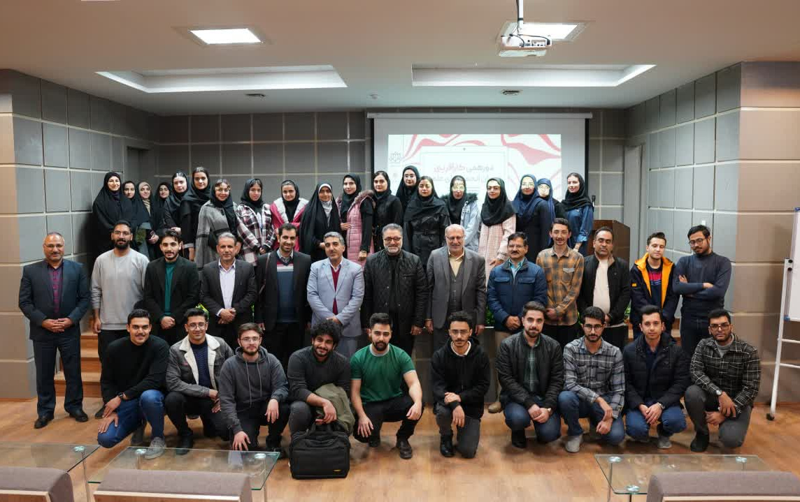 دورهمی کارآفرینی دبیران انجمنهای علمی افتتاح فضای کار اشتراکی برج فناوری