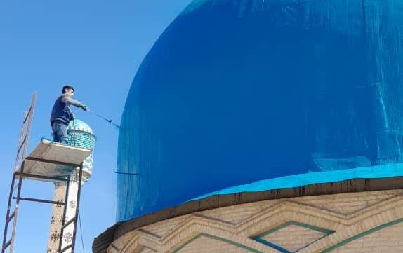 رنگ کاری گنبد مسجد امیرالمومنین