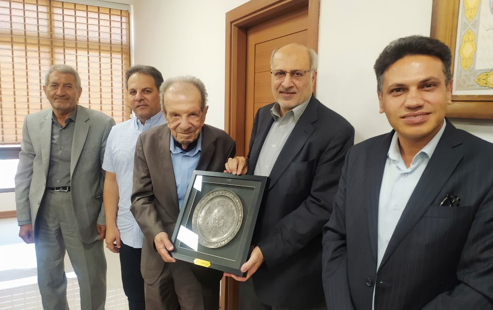 پی‌گیری تکمیل بهره برداری تصفیه‌خانه دانشگاه کاشان