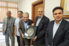 پی‌گیری تکمیل و بهره برداری تصفیه‌خانه دانشگاه کاشان