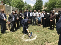 با همکاری پژوهشکده اسانس های طبیعی دانشگاه کاشان عملیات ساخت اولین کارگاه سبز کشور در حوزه تولید فرآورده های گیاهان دارویی و معطر در خرم آباد آغاز شد
