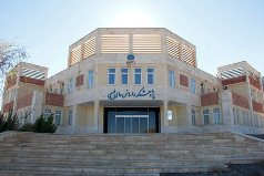 آمادگی پژوهشکده اسانس دانشگاه کاشان برای ایجاد فرمولاسیون ساخت محصولات آرایشی بهداشتی و انواع افزودنی ها ی طبیعی