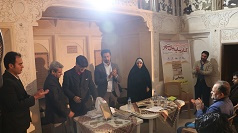رونمایی از کتاب تن شهر و جان زیارت، در اولین جشنواره کتاب، سایه بان شهر