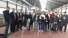 بازدید جمعی از دانشجویان دانشگاه کاشان از کارخانه پتوی نرمینه کاشان