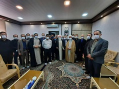 دیدار جمعی از بسیجیان دانشگاه کاشان با نماینده ولی فقیه و امام جمعه کاشان