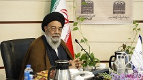 نماینده ولی فقیه و امام جمعه اصفهان: نهج البلاغه باید به صورت موضوعی حفظ، تفسیر و ترجمه شود