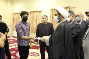 حضور رئیس دانشگاه کاشان در جمع دانشجویان خوابگاهی دانشگاه