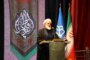 امام جمعه کاشان: حاج قاسم سلیمانی سیدالشهدا مقاومت بود