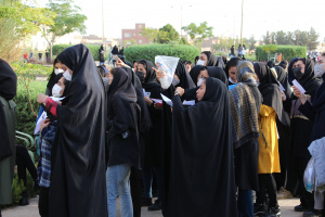 گزارش تصویری روز دوم برگزاری آزمون سراسری کارشناسی ۱۴۰۱ در دانشگاه کاشان و بازدید رئیس و معاون آموزشی دانشگاه از حوزه امتحانی