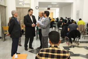 بازدید رئیس دانشگاه کاشان از محل برگزاری آزمون کارشناسی ارشد و دکترا ۱۴۰۳