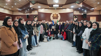 رونمایی از  بازسازی کاشی زرین فام مسجد جامع قلهات عمان
