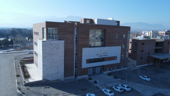 کتابخانه مرکزی دانشگاه کاشان با بیش از 280هزار جلد کتاب آماده ارائه خدمات به دانشجویان و مردم است