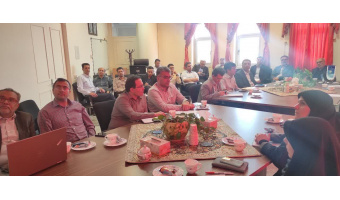 نشست هم اندیشی با اعضای هیات علمی دانشکده مهندسی با موضوع کارآفرینی