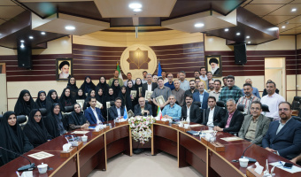 تجلیل از کارمندان نمونه دانشگاه  کارمندانی که سقف آرزوهای مدیران روی شانه آن‌ها است